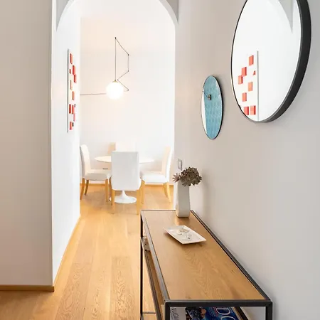 Suite 51 Appartamento Con Terrazzo A 50 Mt Dal Lago - Private Parking (Adults Only) Arona Exterior foto