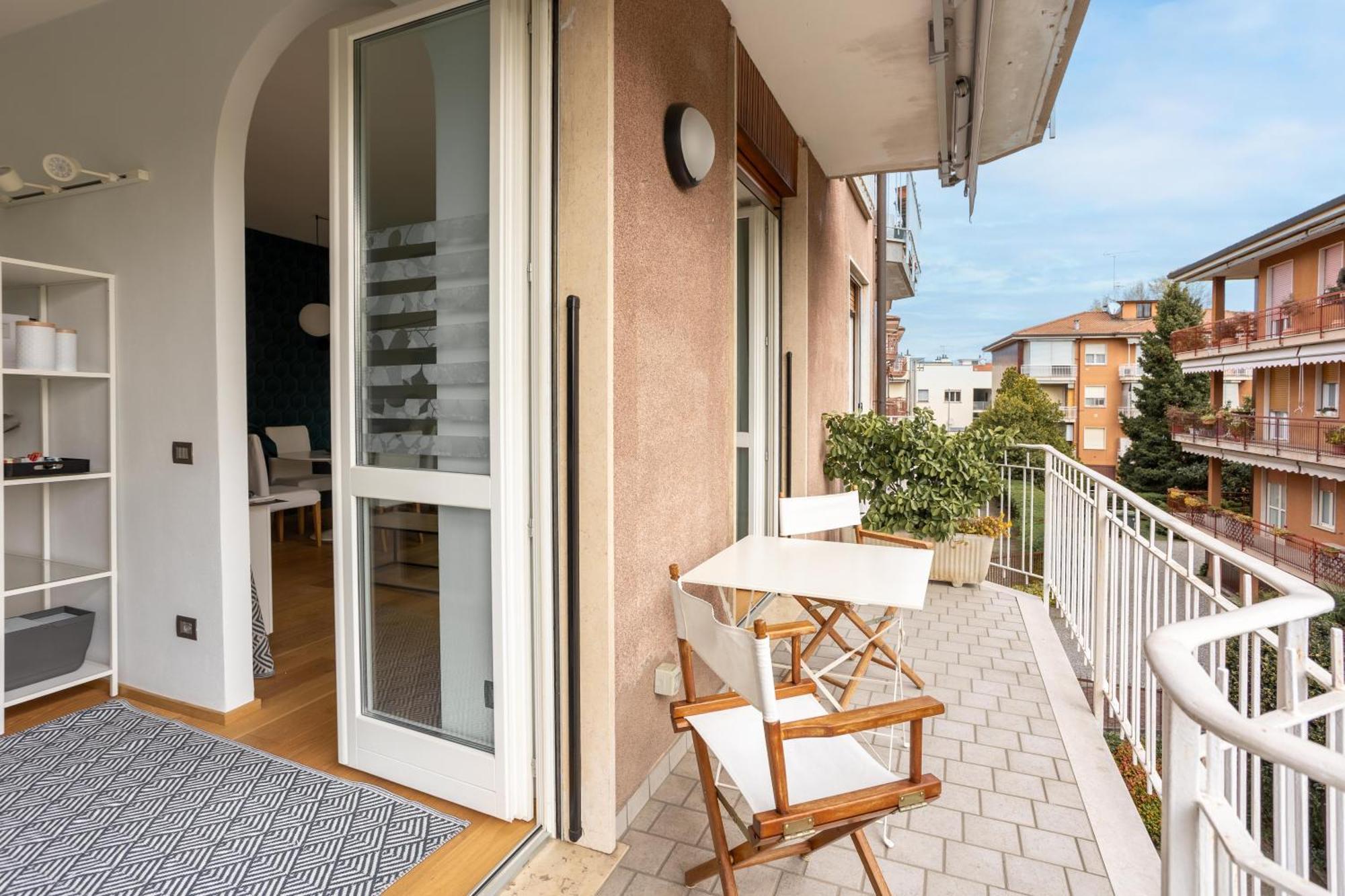 Apartment 51 Con Terrazzo A 50 Mt Dal - Private Parking (adults Only)